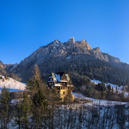 Schronisko Pttk Trzy Korony Bed & Breakfast Sromowce Nizne Exterior photo