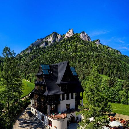 Schronisko Pttk Trzy Korony Bed & Breakfast Sromowce Nizne Exterior photo